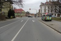 Řidič v Šumperku srazil cyklistku a ujel: Žena skončila v nemocnici