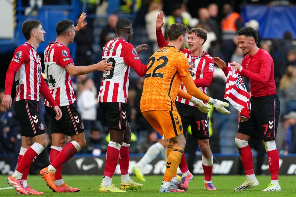 SESTŘIH: Sunderland porazil Chelsea a je na špici tabulky! Mizérie West Hamu pokračuje SESTŘIH: Sunderland porazil Chelsea a je na špici tabulky! Mizérie West Hamu pokračuje