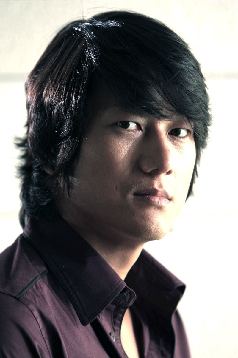 Sung Kang