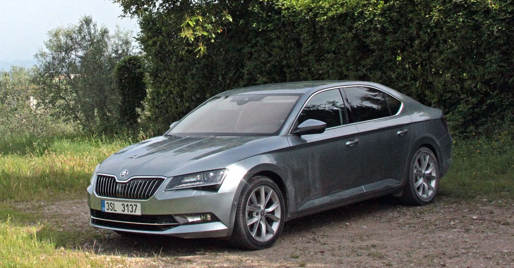 Škoda Superb