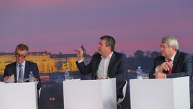 Superdebata Blesku (7. 10. 2021): Zleva Andrej Babiš (ANO), Jan Hamáček (ČSSD) a Vojtěch Filip (KSČM)