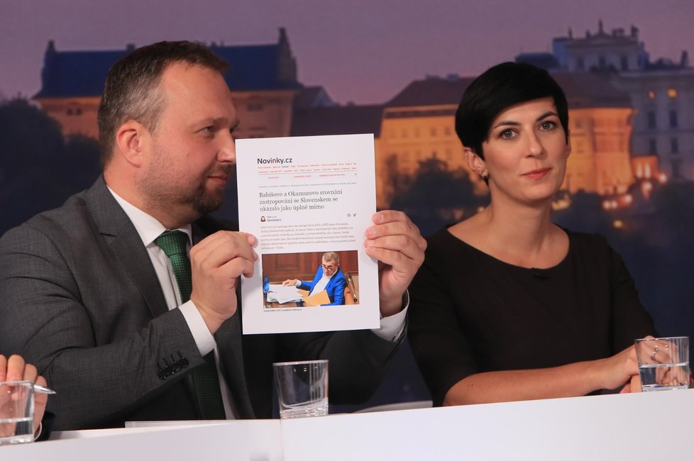 Superdebata lídrů Blesku: Ministr práce a sociálních věcí Marian Jurečka (KDU-ČSL) a předsedkyně TOP 09 Markéta Pekarová Adamová (22.9.2022)