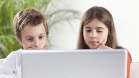 17 procent dětí a mladých od 11 do 19 let v Česku tráví hraním digitálních her čtyři a víc hodin denně.