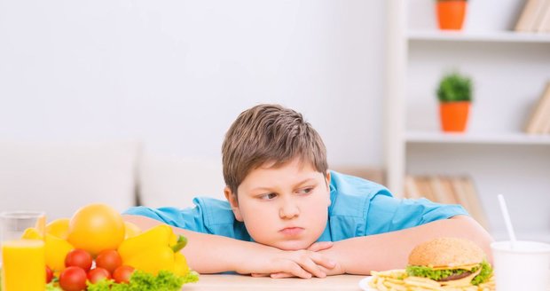 Každý čtvrtý teenager trpí nadváhou! Co pro své dítě můžete udělat?