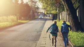 Mami, cizí chlap mě lákal do auta! hlásil vyděšený kluk: Rozuzlení bylo překvapivé