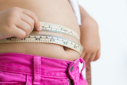 Každé páté dítě má problém s váhou! Takhle pomůžete tomu svému, aby netloustlo! 