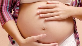 Termíny porodu bývají často nepřesné, říká lékařka. Ženy jsou tak díky tomu vystaveny jeho zbytečnému vyvolání