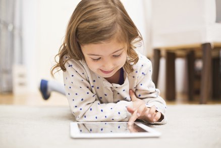 Pozor na reklamu v aplikacích pro děti! Proč byste měli být ve střehu? 