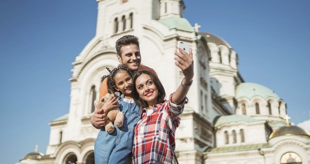 Uvolňujete děti ze školy kvůli cestování? Studie potvrzuje, že jsou úspěšnější