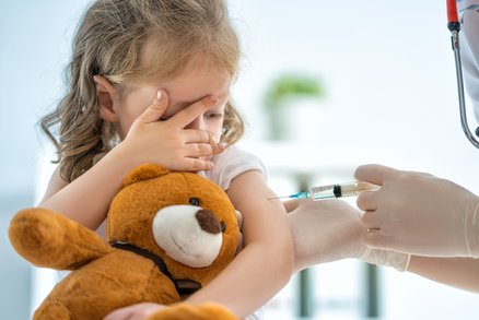 Očkování a autismus? Žádná souvislost, potvrdila nejnovější dánská studie!