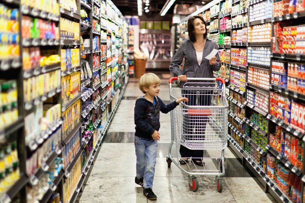 Obchodní řetězec Globus otvírá v Česku první menší obchod Globus Fresh. Také IKEA a další nadnárodní řetězce jdou cestou menších prodejen.