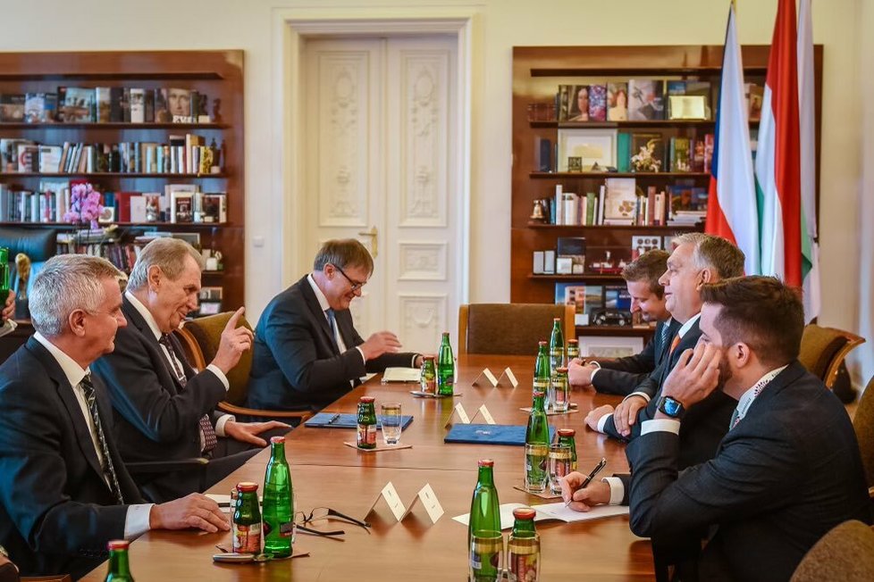 Supersummit na Pražském hradě: Maďarský premiér Viktor Orbán se setkal s českým prezidentem Milošem Zemanem.