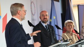 Závěr pražského supersummitu: Na závěrečné tiskovce se sešli Petr Fiala, Charles Michel a Ursula von der Leyenová (7.10.2022).