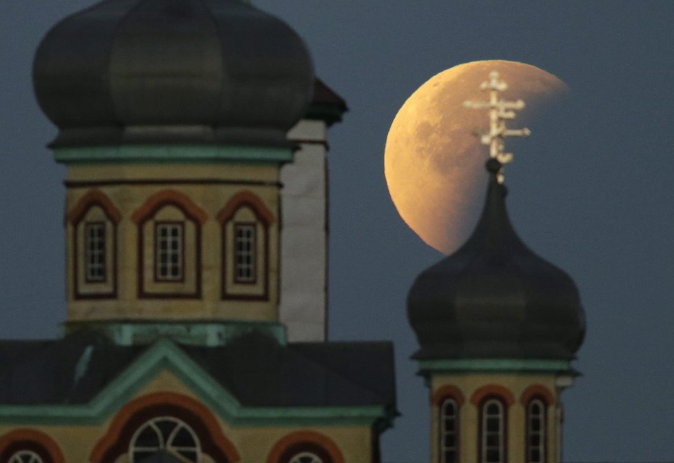 V roce 2018 nás čeká několik zajímavých astronomických úkazu. Například úplné zatmění Měsíce nebo opozice Marsu.