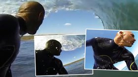 Surfař Kelly Slater v ohrožení života: Sjel vlnu, ve které plul žralok s otevřenou tlamou