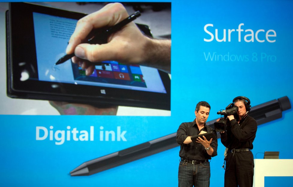 Surface Pro má i dotykové pero