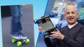 Microsoft sliboval, že tablet vydrží i jako skateboard. A Surface v testu obstál