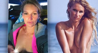 Surfařka z Playboye musela z vody: Vytáhnout prso a kojit!