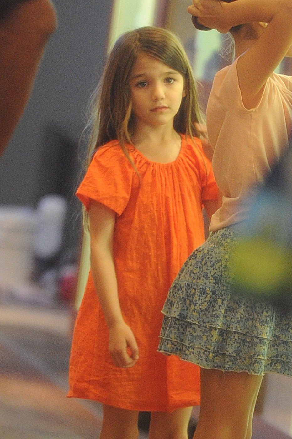 Suri Cruise nejspíše přemýšlí nad tím, jakou školu ji zvolili rodiče