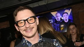 Vítězem letošního Survivoru se stal komik Martin Mikyska alias Mikýř.