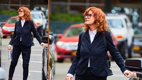 Styl podle celebrit: Inspirujte se Susan Sarandon a vezměte si kostýmek jen tak do města