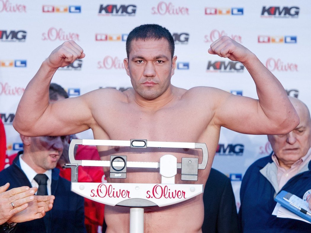 Kubrat Pulev v roce 2014 před zápasem o mistrovský pás s Vladimirem Kličkem