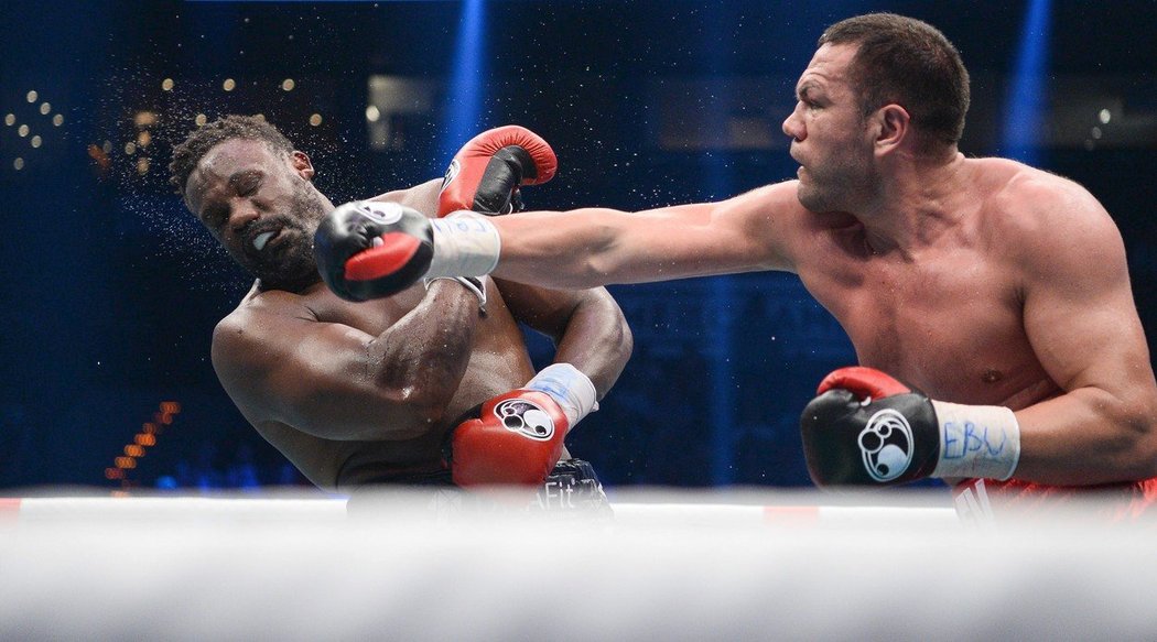 Takhle Pulev ničil talentovaného Brita Chisoru