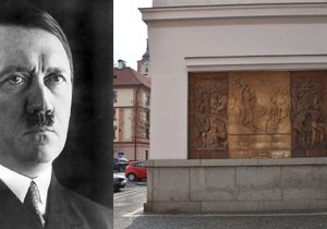 Hitler je na reliéfu budovy v Sušici uprostřed, přímo pod orlem.