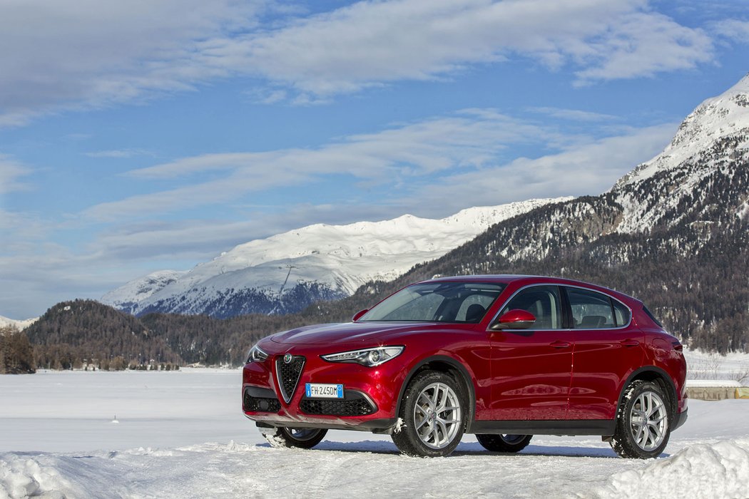 suv alfaromeo ceniky video redakcnivideo