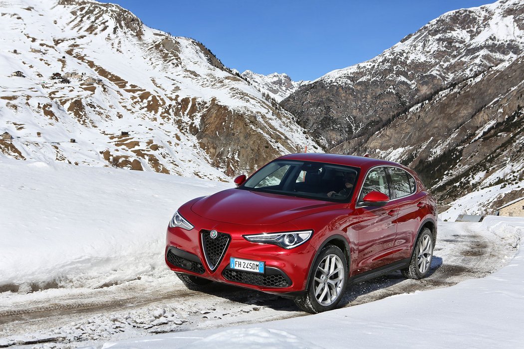 suv alfaromeo ceniky video redakcnivideo