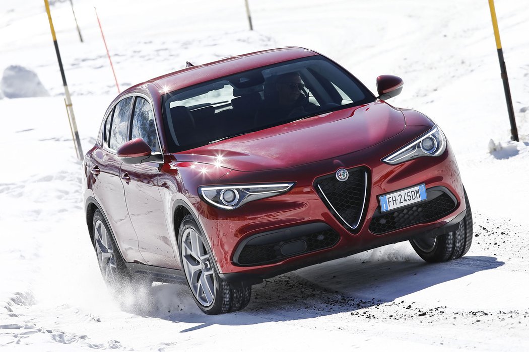 suv alfaromeo ceniky video redakcnivideo