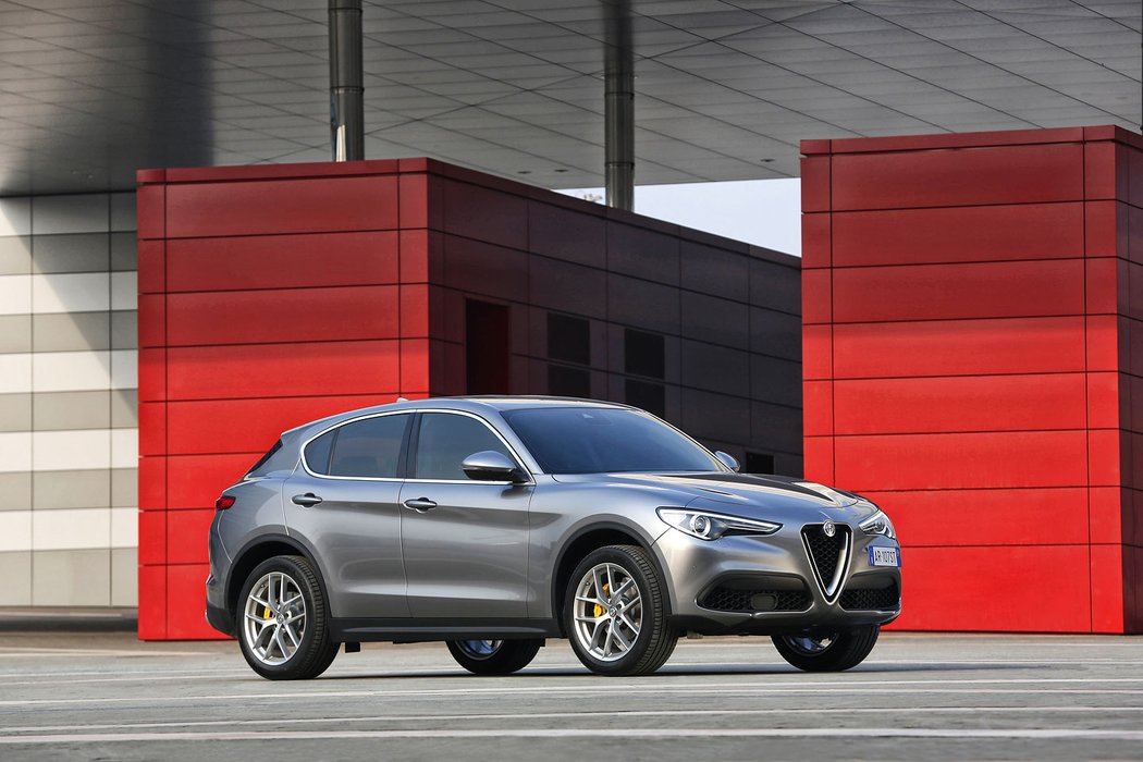 suv alfaromeo ceniky video redakcnivideo