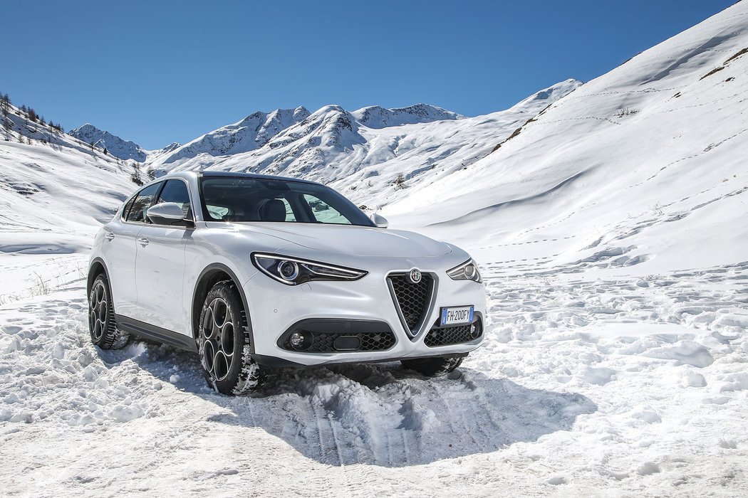 suv alfaromeo ceniky video redakcnivideo