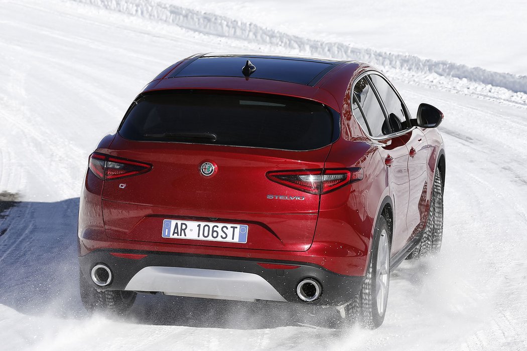 suv alfaromeo ceniky video redakcnivideo