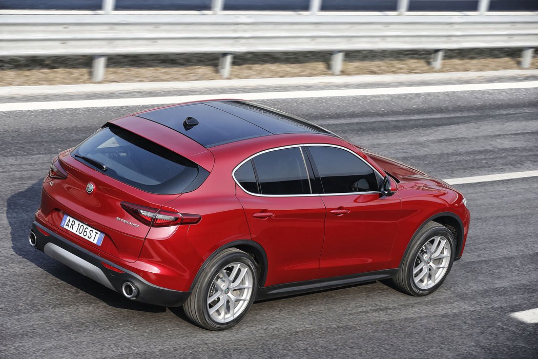 suv alfaromeo ceniky video redakcnivideo