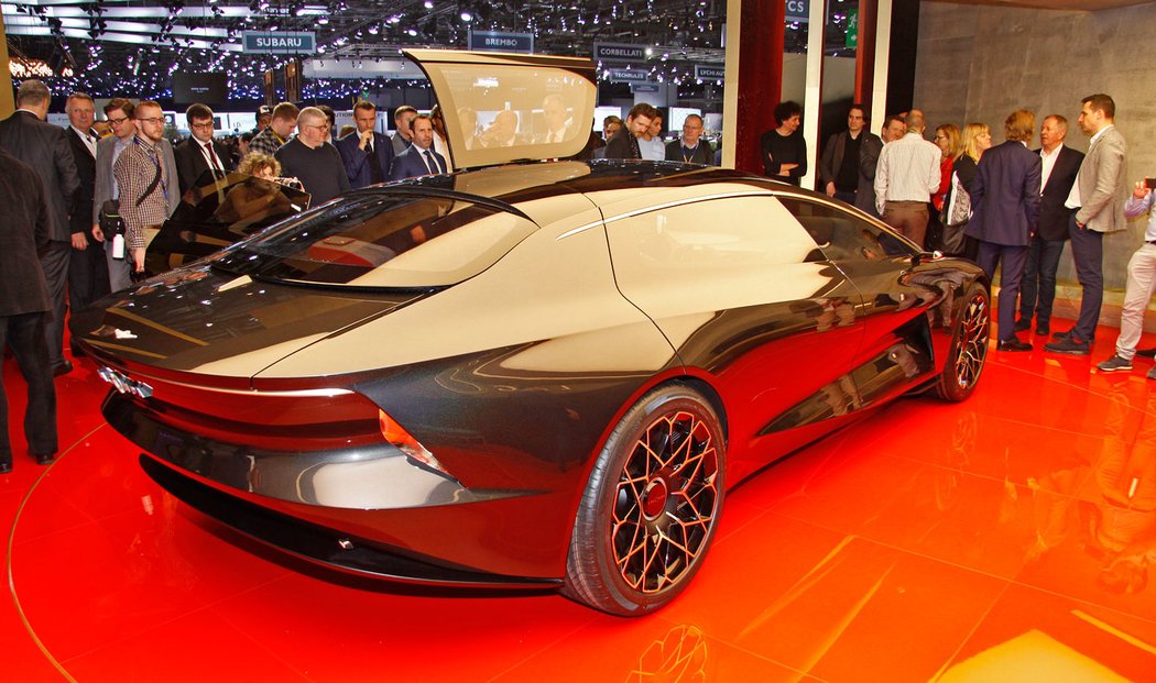 Aston Martin Lagonda Vision Concept