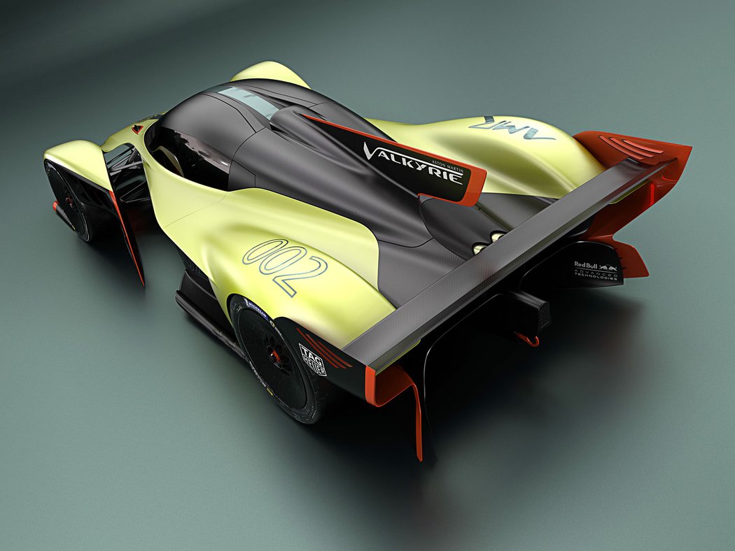 Aston Martin Valkyrie AMR Pro