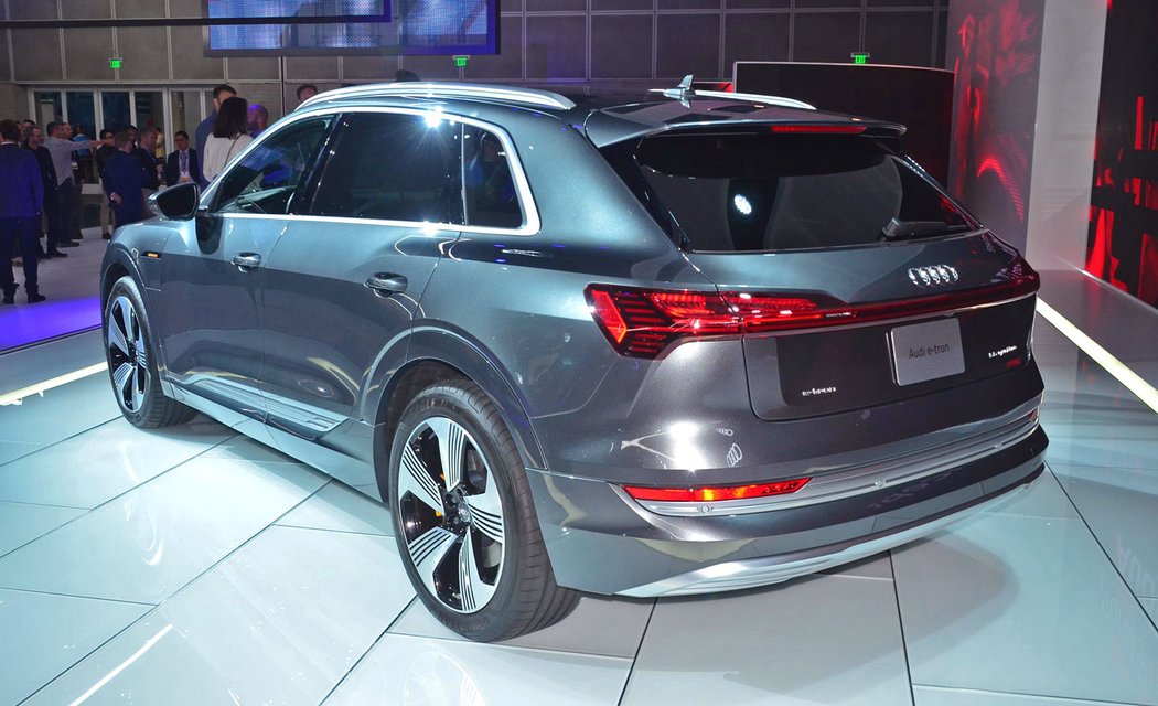 Audi e-tron quattro