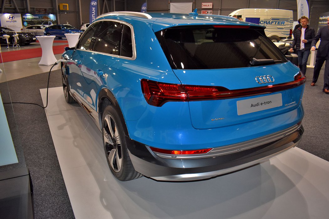 Audi e-tron