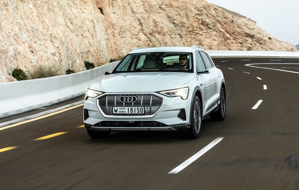 Audi e-tron quattro