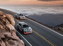 Audi vyrazilo s chystaným SUV e-tron na Pikes Peak. Proč jelo z kopce a ne na slavný vrch?
