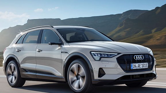 Audi e-tron oficiálně: Elektrické SUV nabídne až 300 kW a ujede přes 400 kilometrů