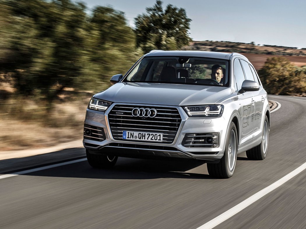 Audi Q7 e-tron quattro