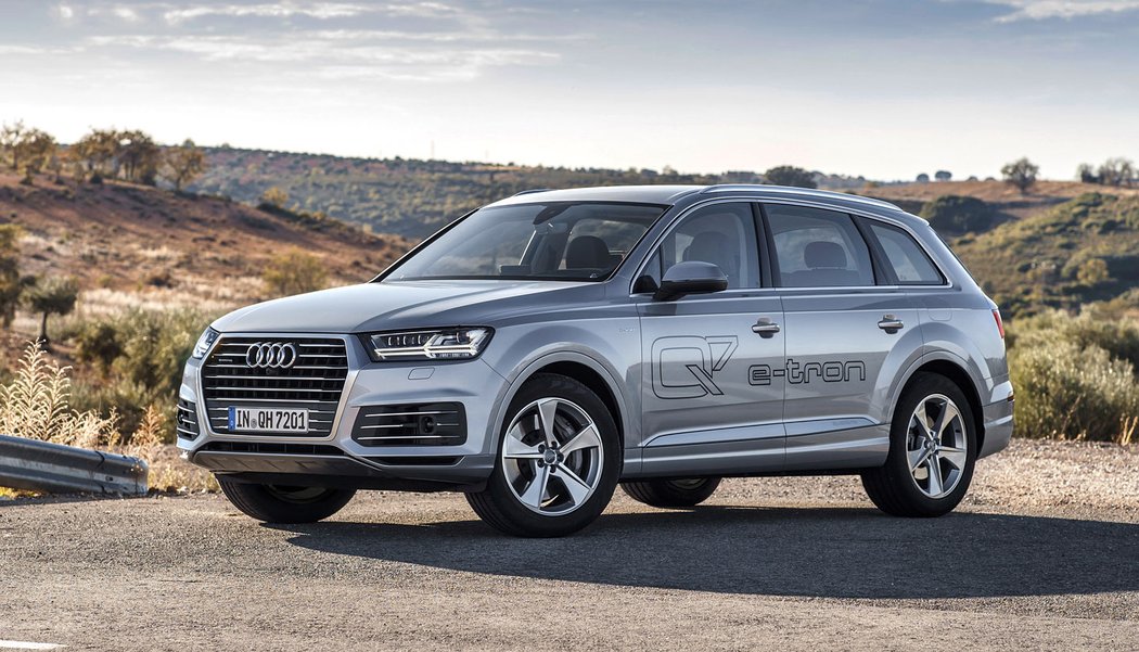 Audi Q7 e-tron quattro