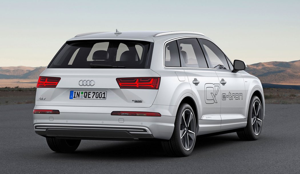 Audi Q7 e-tron quattro