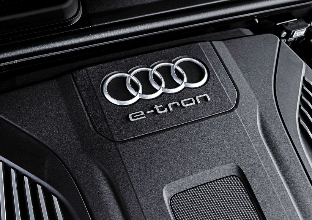 Audi Q7 e-tron quattro