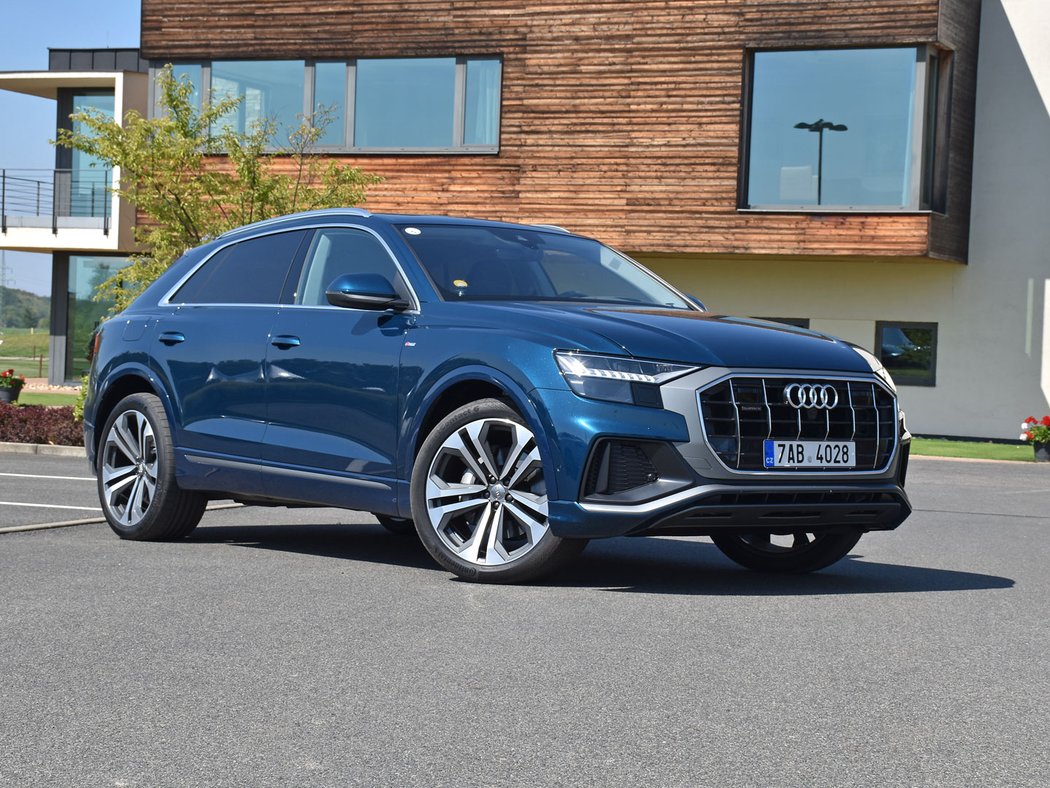 Audi Q8