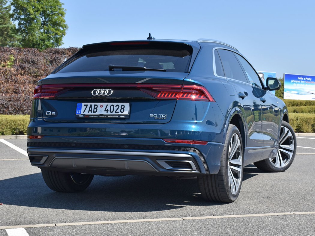 Audi Q8