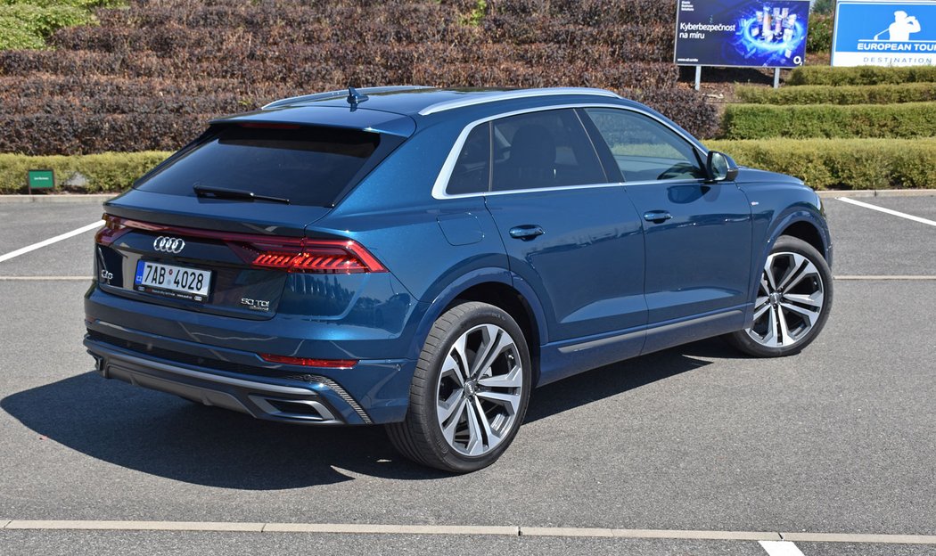 Audi Q8