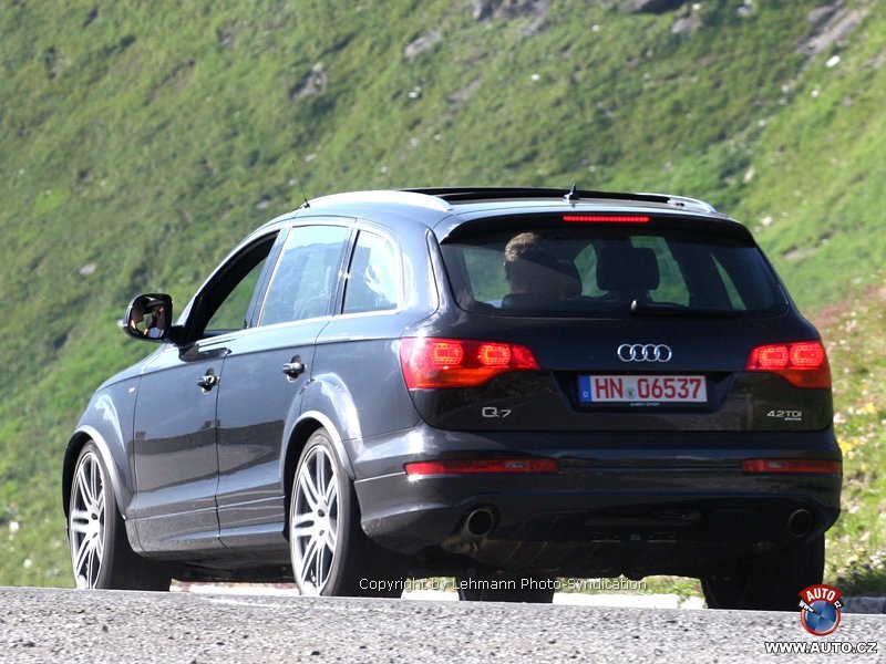 suv audi spyphotos